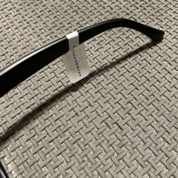Brand new black Anthropologie Sunglasses - Picture 2 of 5